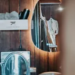 Le Nid Du Coucou Bed & Breakfast