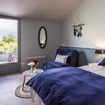 Le Nid Du Coucou Bed & Breakfast
