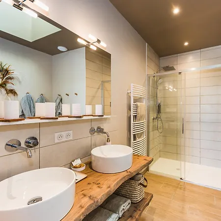 Le Nid Du Coucou Bed & Breakfast 3*