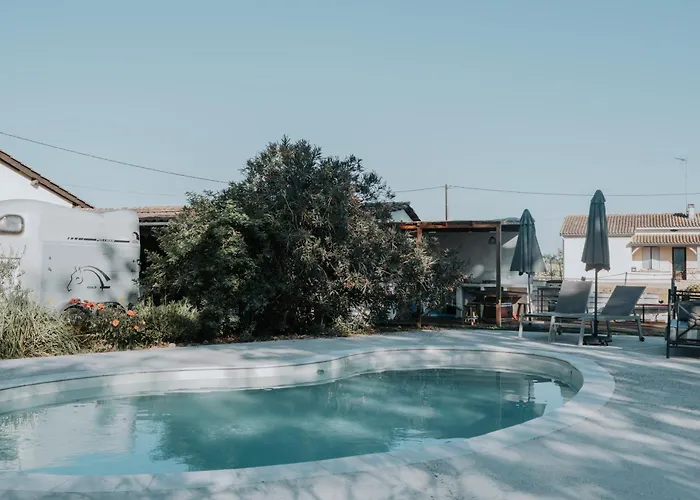 فندق مبيت وإفطار Le Nid Du Coucou Cocumont