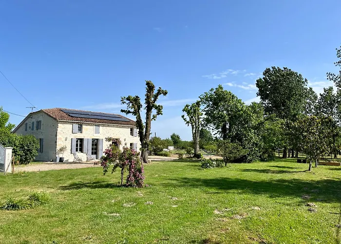 فندق مبيت وإفطار Le Nid Du Coucou Cocumont