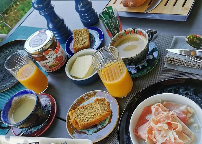 فندق مبيت وإفطار Le Nid Du Coucou 3*